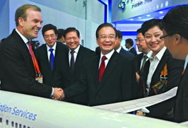 劉淇在北京市貿(mào)易發(fā)展會(huì)議上的講話 推動(dòng)開放合作與創(chuàng)新發(fā)展